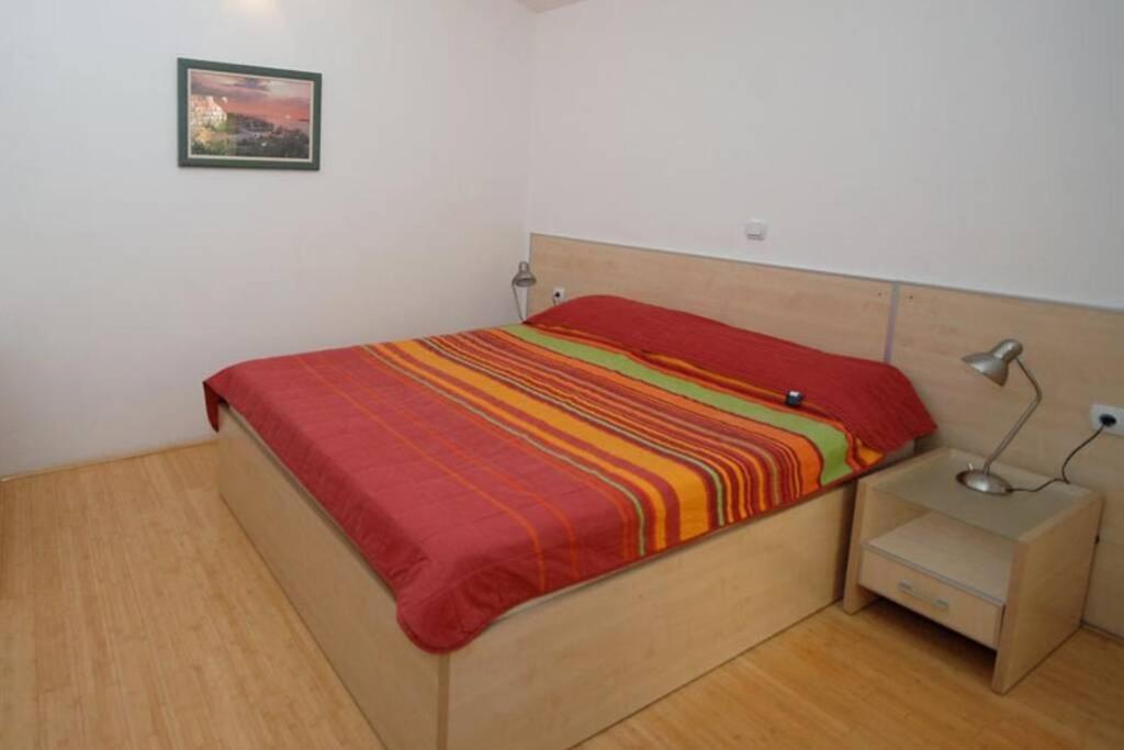 Bmv Room For 2-3 Persons Sveti Stefan Eksteriør billede