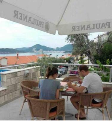 Bmv Room For 2-3 Persons Sveti Stefan Eksteriør billede